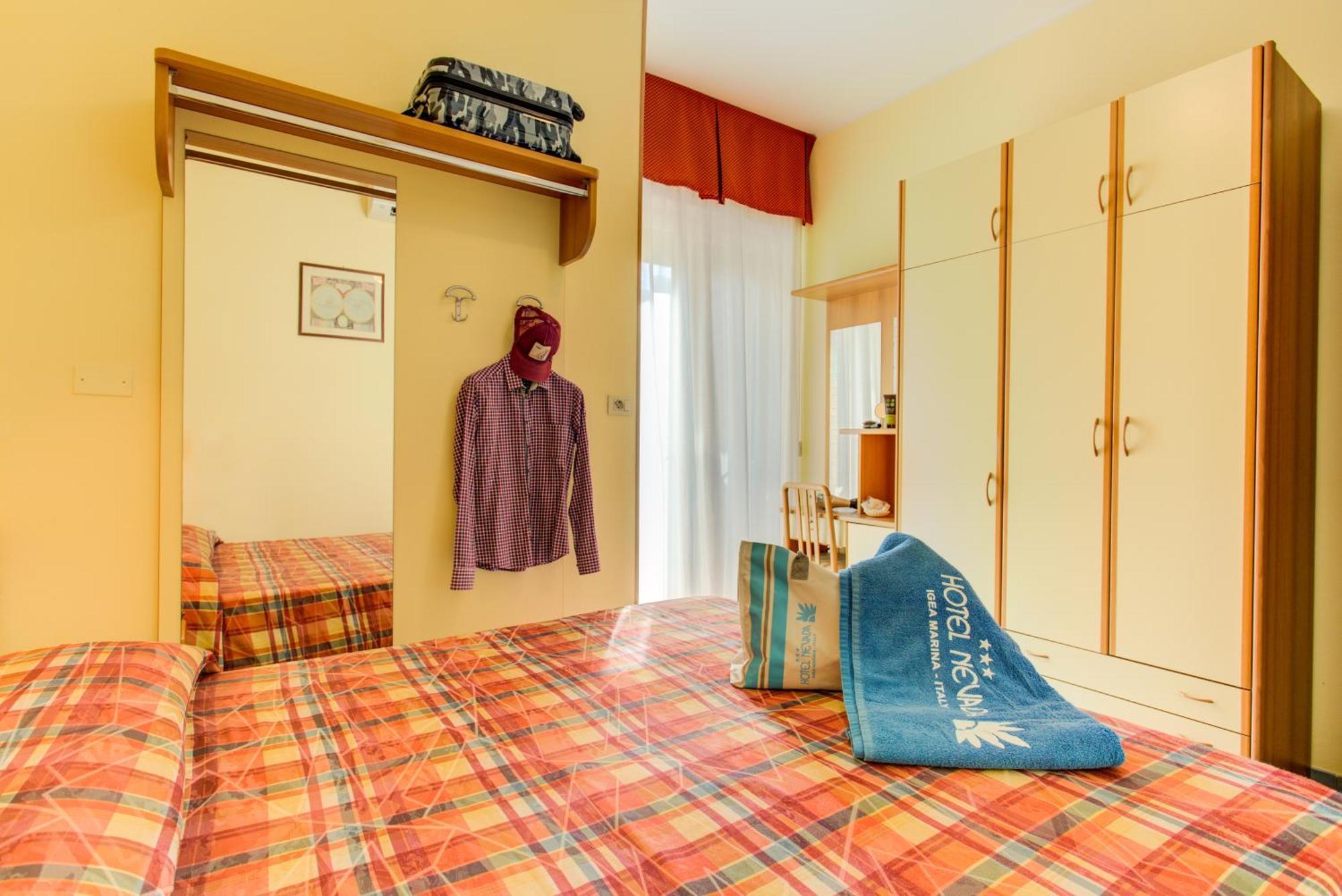 Hotel Nevada بيلاريا-إيجيا مارينا المظهر الخارجي الصورة